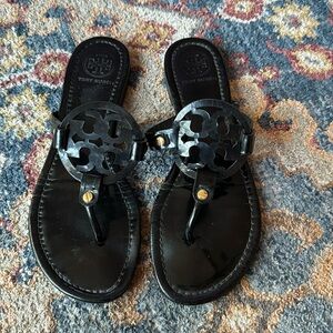 TORY BURCH Miller Black Patent Size 8 GUC